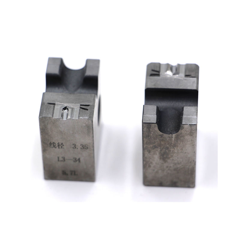텅스텐 탄화물 굴착 꼬리 다이 - 높은 마모 내성 단단한 재료 효율적인 자기 굴착 나사 생산을 위해 정밀 모양의 구멍