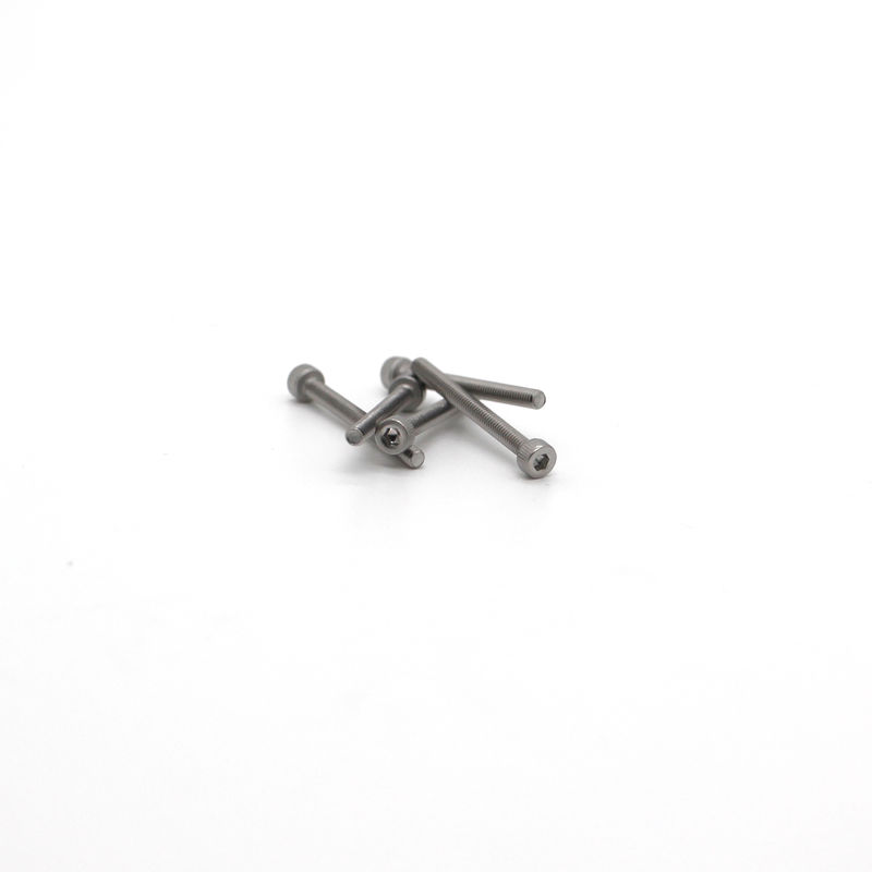 고 정밀 M0.5-M3.0 착용 가능한 장치용 마이크로 스크루 CNC 가공 0.01mm 관용